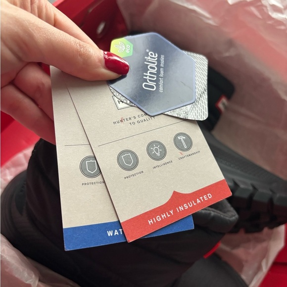 BNWT Hunter Women’s Intrepid Short Snow Boot – Size 39 (US 8) - Picture 9 of 16